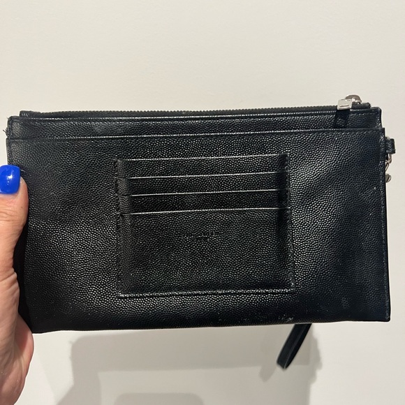 SAINT LAURENT POCHETTE MATELASSÉE NOIRE - Picture 2 of 2